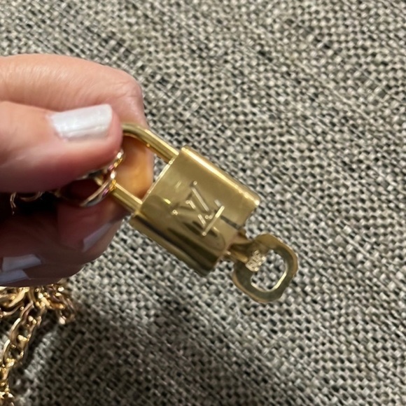 COA Authentic Louis Vuitton Lock &amp; Key Necklace available in different #’s L - Picture 11 of 16